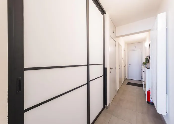 Beaulieu - 0302 公寓